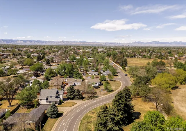 5th image of 910 S Alcott St, Denver, CO 80219 | MLS# 2322071