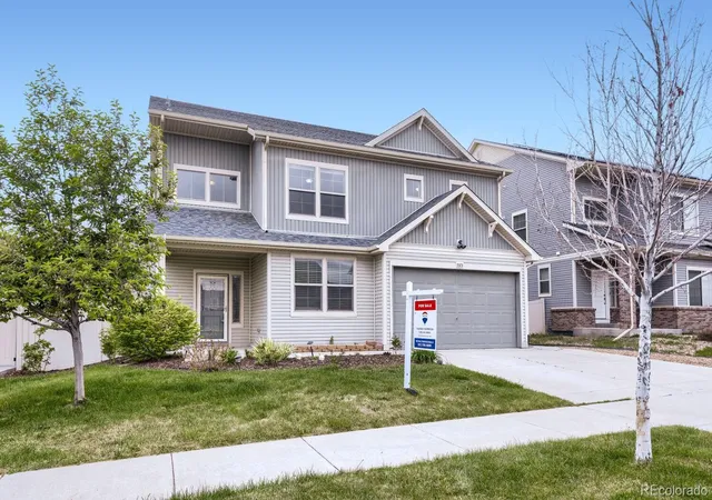 Homes for sale in Denver, CO | 5573 Danube St, Denver, CO 80249 | MLS# 8176007