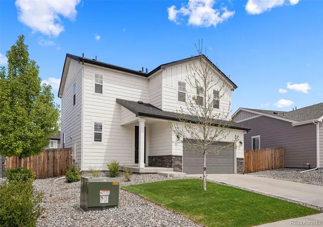 Photo 1 of Single family home for sale at 6318 Vista Cliff Loop, Castle Rock, CO 80104 | MLS# 5663838 | Listing updated on 2026-09-12