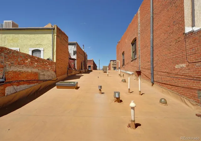 2nd image of 225 F St, Salida, CO 81201