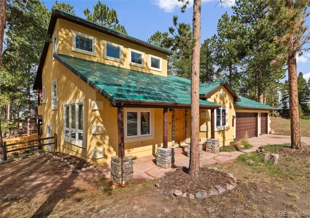 3rd image of 311 Panther Ct, Woodland Park, CO 80863 | MLS# 8590022