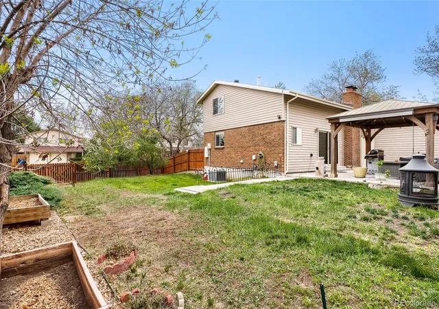 28th image of 8901 W Radcliffe Pl, Littleton, CO 80123 | MLS# 5363930