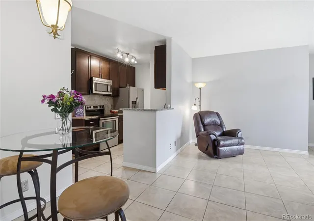 5th image of 3026 W Prentice Ave #B, Littleton, CO 80123 | MLS# 2786554