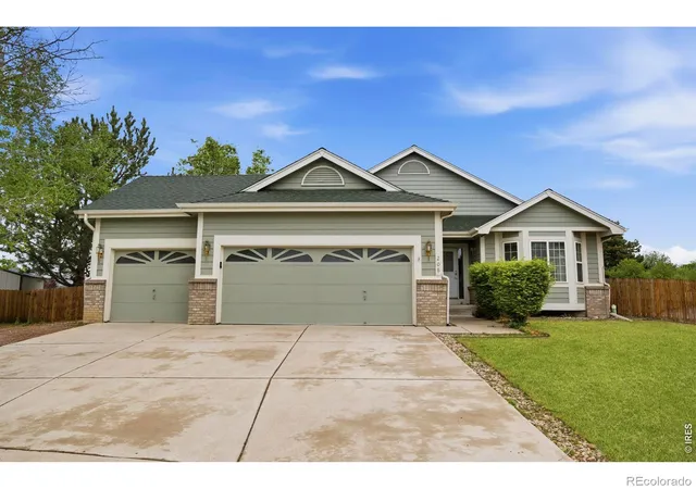 1st image of 208 Egyptian Ct, Fort Collins, CO 80525 | MLS# IR1057733