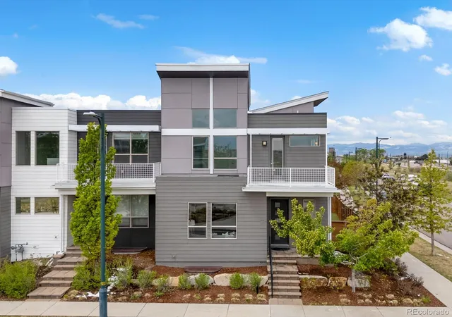 Homes for sale in Denver, CO | 5547 Valentia St, Denver, CO 80238 | MLS# 8369840
