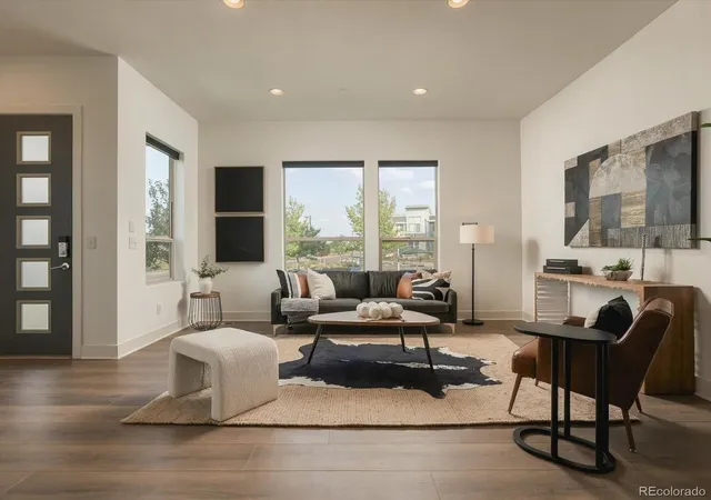 Photo 3 of Townhouse for sale at 5547 Valentia St, Denver, CO 80238 | MLS# 8369840 | Listing updated on 2026-09-24