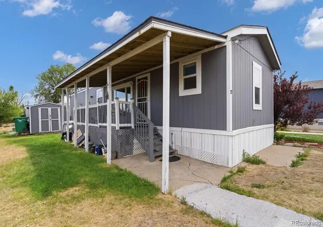 Homes for sale in Aurora, CO | 15814 Colfax Ave, Aurora, CO 80011 | MLS# 9288252