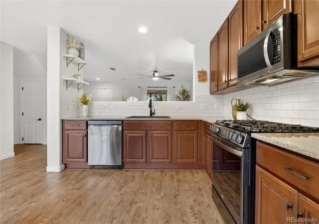 5th image of 3654 Dexter St, Denver, CO 80207 | MLS# 7864535