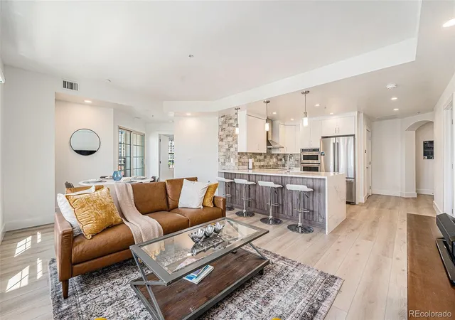 2nd image of 925 N Lincoln St #6F, Denver, CO 80203 | MLS# 9832657