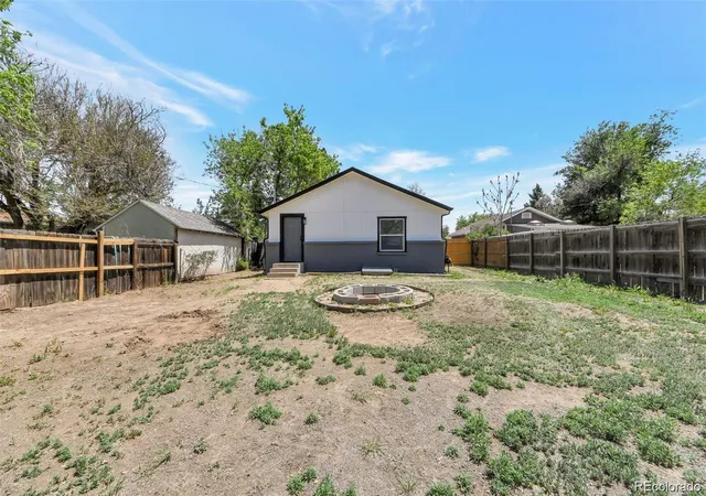 Homes for sale in Aurora, CO | 1935 Geneva St, Aurora, CO 80010 | MLS# 6883440
