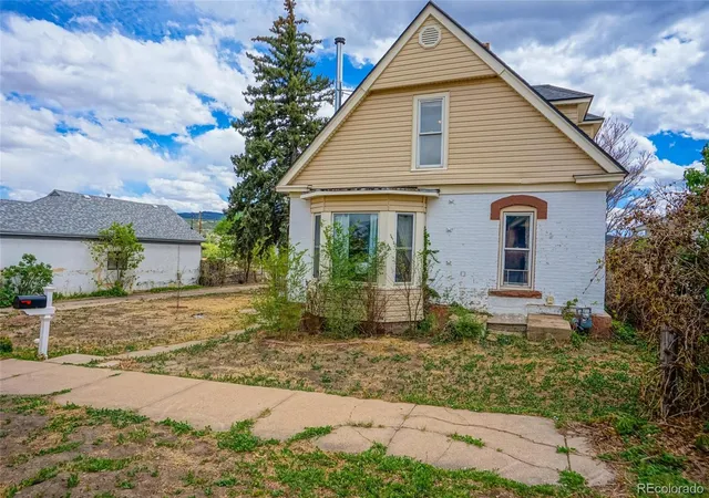 3rd image of 318 E Baca St, Trinidad, CO 81082 | MLS# 2131870