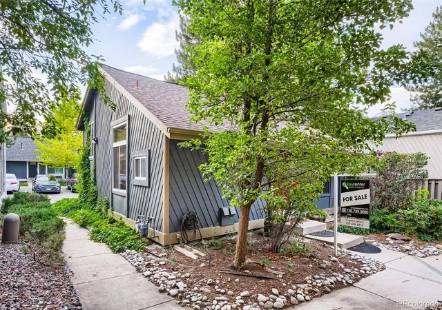Homes for sale in Englewood, CO | 10223 E Peakview Ave, Englewood, CO 80111 | MLS# 7183678