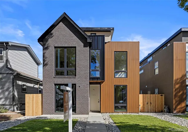 Photo 2 of Single family home for sale at 4552 Winona Ct, Denver, CO 80212 | MLS# 5281157 | Listing updated on 2026-10-06