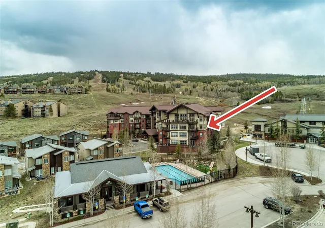 Homes for sale in Granby, CO | 300 Base Camp Circle, Granby, CO 80446 | Houzeo