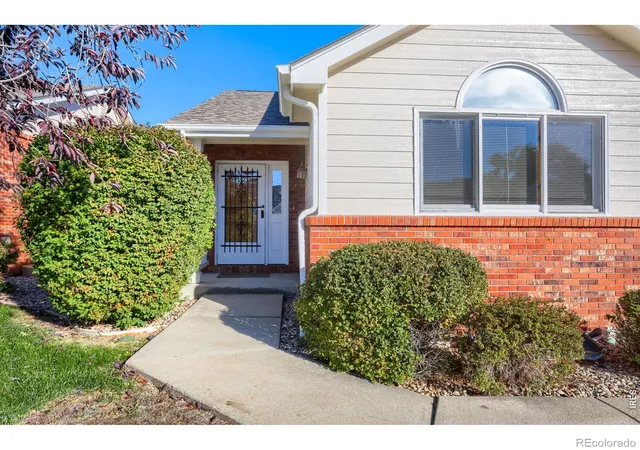 Single family home for sale at 1526 Tulip Ct, Longmont, CO 80501 | MLS# IR1057894