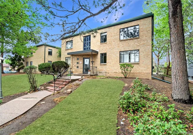 1st image of 1182 Clermont St #1B, Denver, CO 80220 | MLS# 9167357