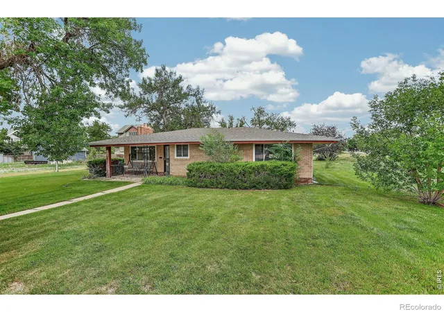 Photo 1 of Single family home for sale at 1035 N 4th Street, Berthoud, CO 80513 | MLS# IR1057958 | Listing updated on 2026-10-04