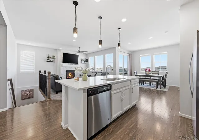 1st image of 27179 E Fremont Pl, Aurora, CO 80016 | MLS# 2988320