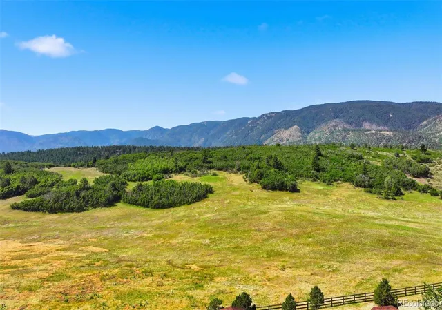 Homes for sale in Larkspur, CO | 4417 Echo Ct, Larkspur, CO 80118 | MLS# 6832630