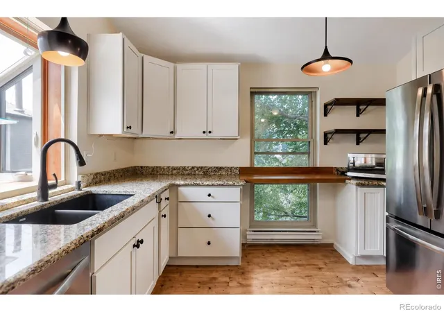 Listing Photo 3 - Condo for sale in building located at 4723 Tantra Dr, Boulder, CO 80305 - Unit #E6