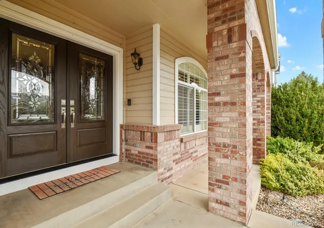 2nd image of 10081 Charissglen Ln, Highlands Ranch, CO 80126 | MLS# 4268597