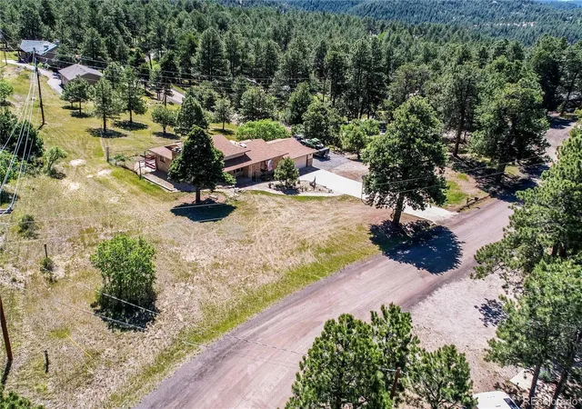 Homes for sale in Morrison, CO | 6482 S Valley Dr, Morrison, CO 80465 | MLS# 2136269