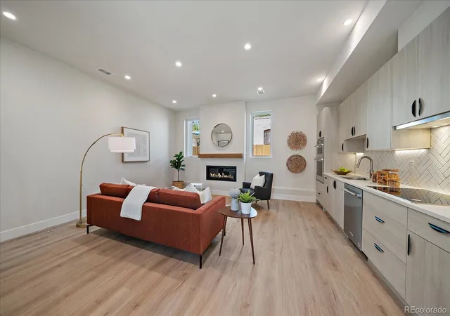 Photo 3 of Townhouse for sale at 1370 Lowell Blvd #4, Denver, CO 80204 | MLS# 6166719 | Listing updated on 2026-09-08