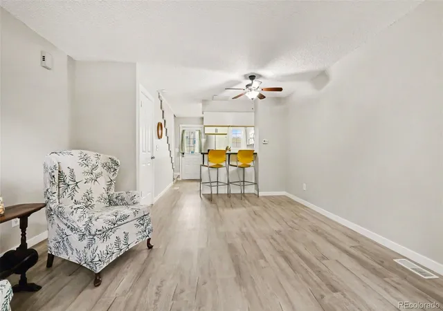 2nd image of 10406 W Dartmouth Ave, Lakewood, CO 80227 | MLS# 9287838