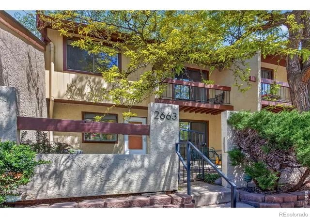 Photo 1 of Townhouse for sale at 2663 Grapewood Ln, Boulder, CO 80304 | MLS# IR1058108 | Listing updated on 2026-09-22