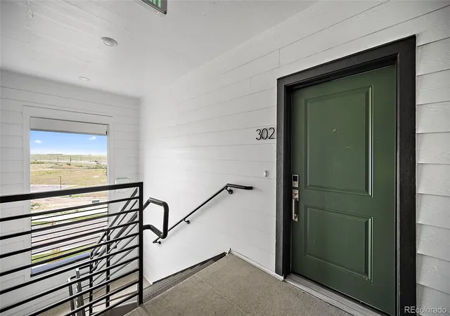 2nd image of 11940 Soprano Cir, Parker, CO 80134