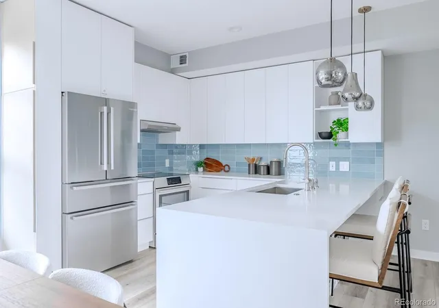 Photo 2 of Townhouse for sale at 402 W Baseline Rd #H, Lafayette, CO 80026 | MLS# 5980221 | Listing updated on 2026-09-19