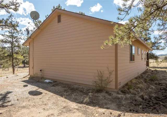 Homes for sale in Hartsel, CO | 75 Whip Wy, Hartsel, CO 80449 | MLS# 7804698