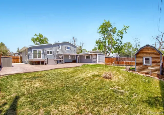 Photo 4 of Single family home for sale at 6227 Vance St, Arvada, CO 80003 | MLS# 5089232 | Listing updated on 2026-09-22