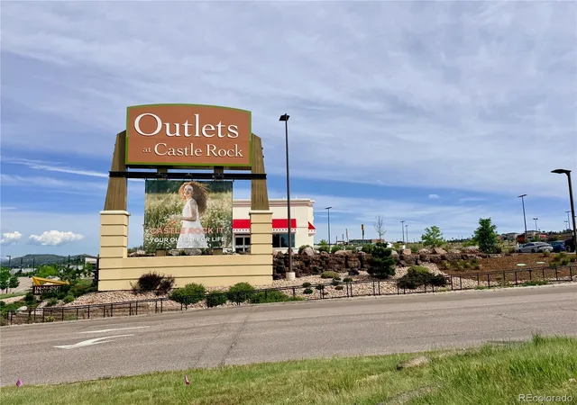 Homes for sale in Castle Rock, CO | 1894 Oakcrest Cir, Castle Rock, CO 80104 | MLS# 8010841