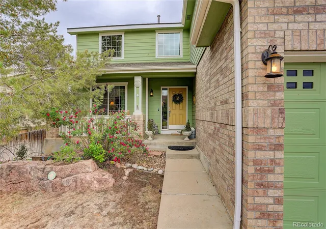 Photo 3 of Single family home for sale at 919 Taylor Ln, Erie, CO 80516 | MLS# 3456574 | Listing updated on 2026-09-28