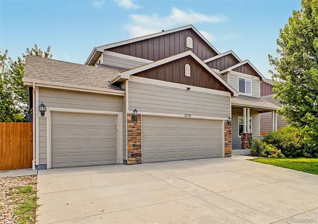 Homes for sale in Mead, CO | 2720 Bridle Dr, Mead, CO 80542 | MLS# 3925379