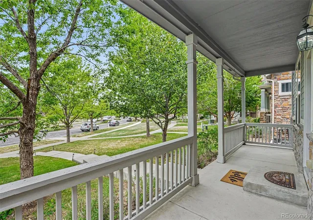 Photo 2 of Single family home for sale at 1372 S Duquesne Ct, Aurora, CO 80018 | MLS# 4545779 | Listing updated on 2026-09-23