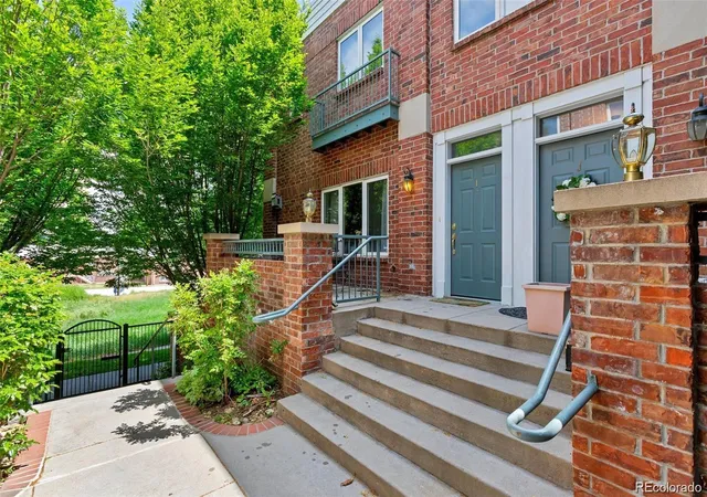 Photo 3 of Townhouse for sale at 2660 S University Blvd #I, Denver, CO 80210 | MLS# 6579963 | Listing updated on 2026-09-16
