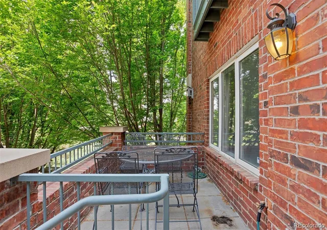 Photo 3 of Townhouse for sale at 2660 S University Blvd #I, Denver, CO 80210 | MLS# 6579963 | Listing updated on 2026-09-16