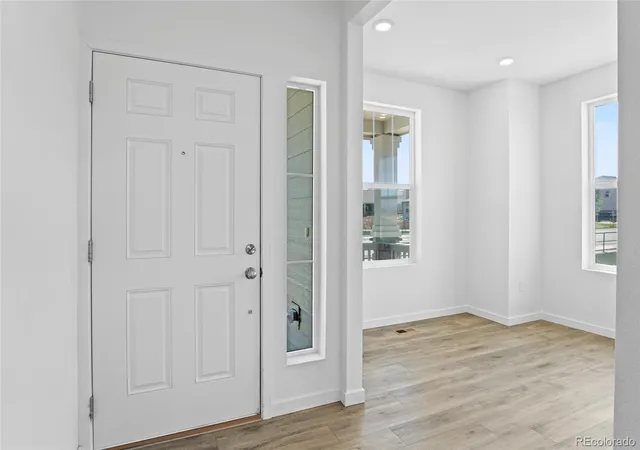 2nd image of 10231 Tucson St, Commerce City, CO 80022 | MLS# 4859252