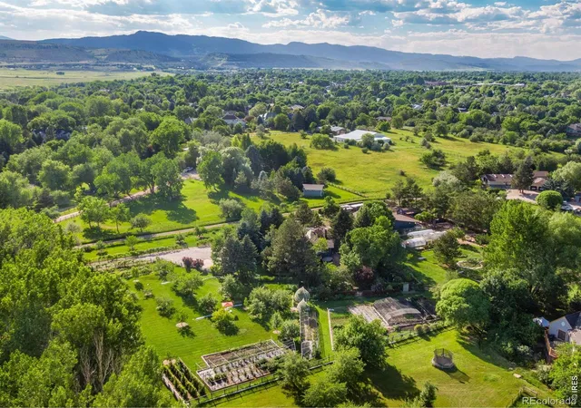 Photo 1 of Single family home for sale at 500 Apple Blossom Ln, Fort Collins, CO 80526 | MLS# IR1058235 | Listing updated on 2026-09-18