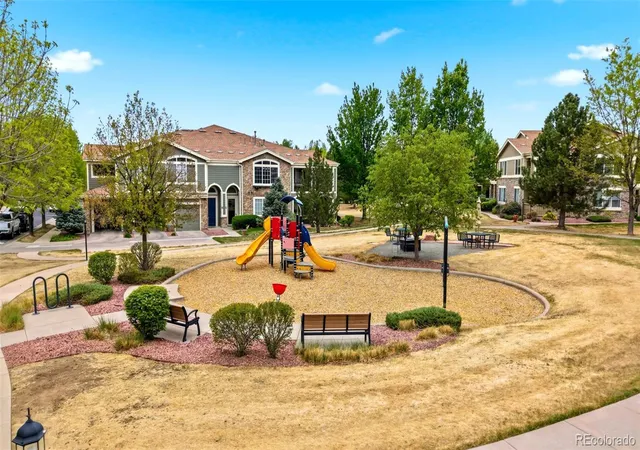 Homes for sale in Broomfield, CO | 14156 Sun Blaze Loop, Broomfield, CO 80023 | Houzeo