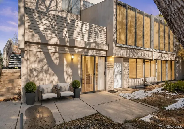 Homes for sale in Aurora, CO | 2318 S Troy St, Aurora, CO 80014 | MLS# 8289473
