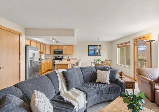 4th image of 4626 Ryan Gulch Rd #4626, Silverthorne, CO 80498 | MLS# 7794328