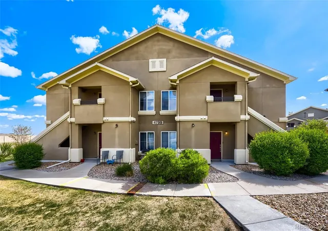 2nd image of 4799 Copeland Cir, Highlands Ranch, CO 80126