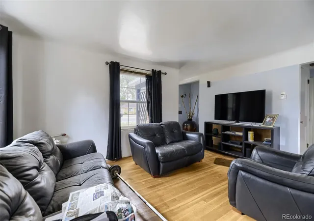 3rd image of 1750 Quince St, Denver, CO 80220 | MLS# 3755722
