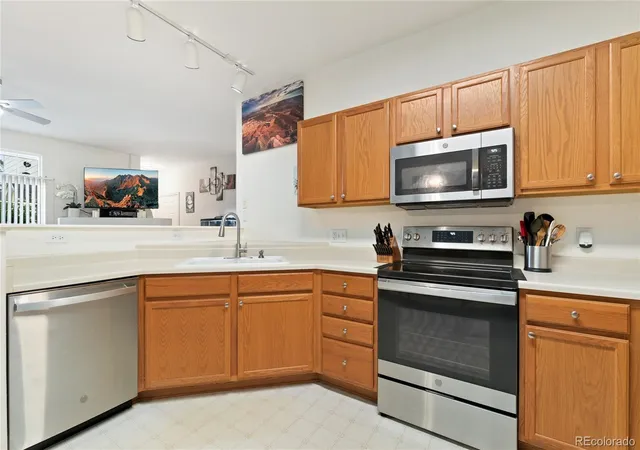 5th image of 3281 E 103Rd Pl #1410, Thornton, CO 80229 | MLS# 9774009