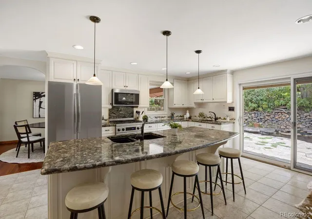 Photo 2 of Single family home for sale at 6528 S Oneida Ct, Centennial, CO 80111 | MLS# 8668278 | Listing updated on 2026-10-06