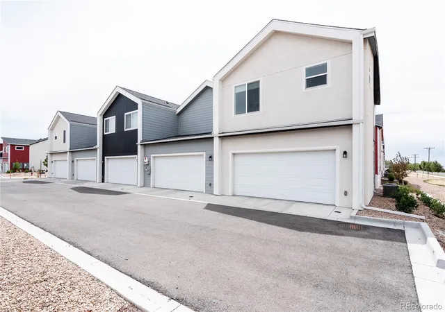 Photo 4 of Townhouse for sale at 500 S Denver #3A, Fort Lupton, CO 80621 | MLS# 2380729 | Listing updated on 2026-09-23