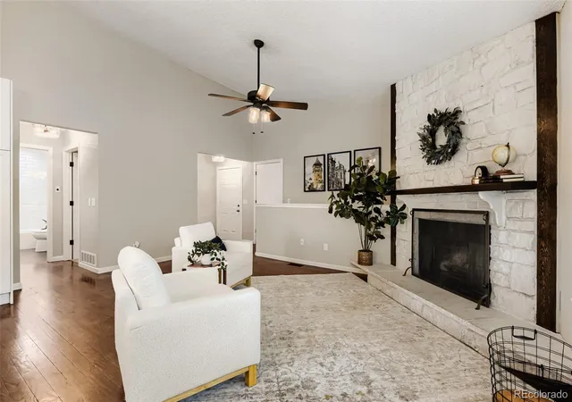 2nd image of 7823 S Windermere Cir, Littleton, CO 80120 | MLS# 8348656